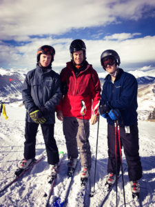 David Wright and sons skiing