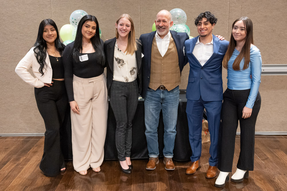 Colorado State University's College of Business celebrates its first generation students at the 2023 Building Bridges Dinner. March 7, 2023